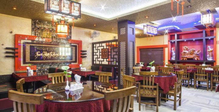 Hotel Lee Garden Puri Ngoại thất bức ảnh